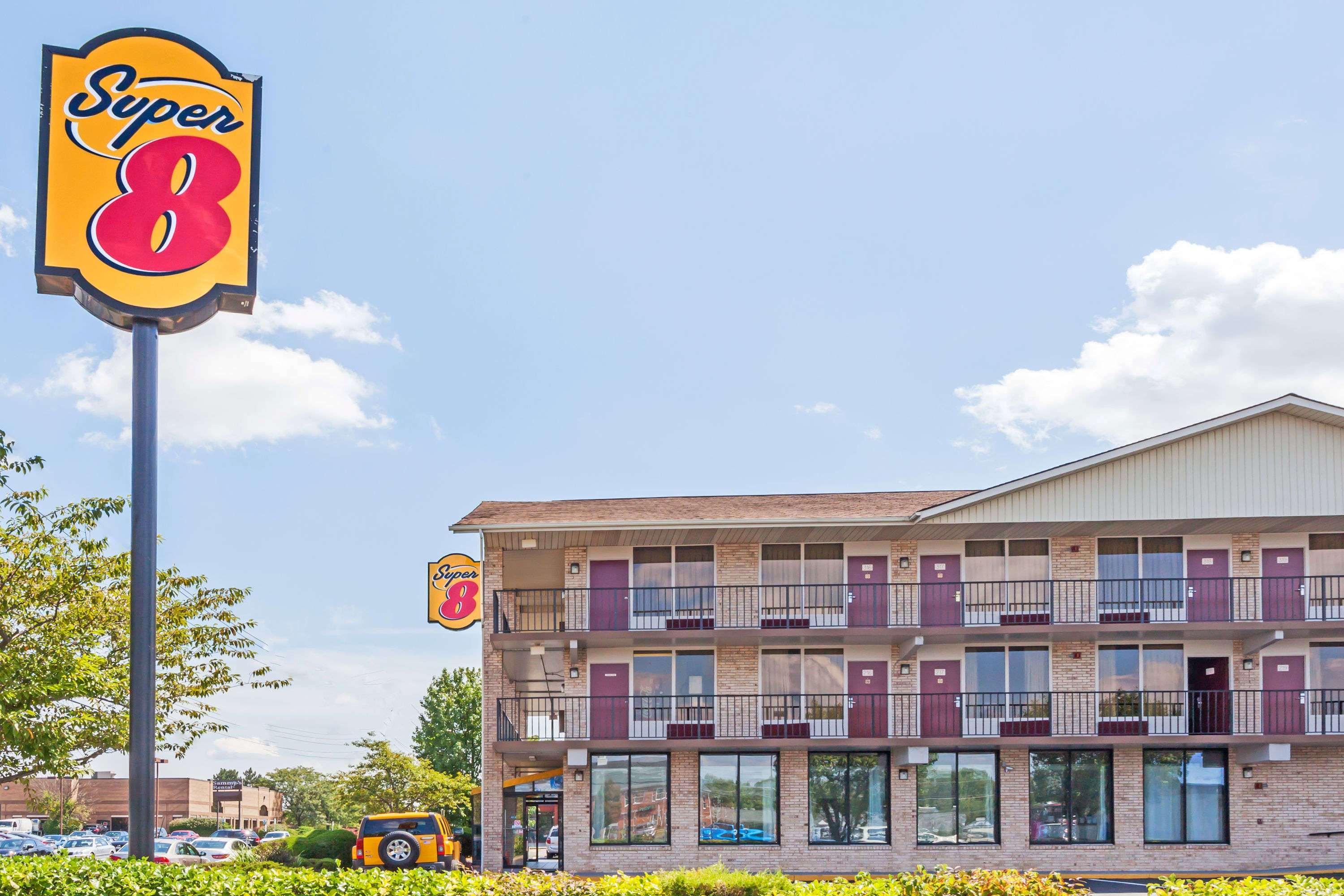 Super 8 By Wyndham Manassas Hotel Eksteriør billede