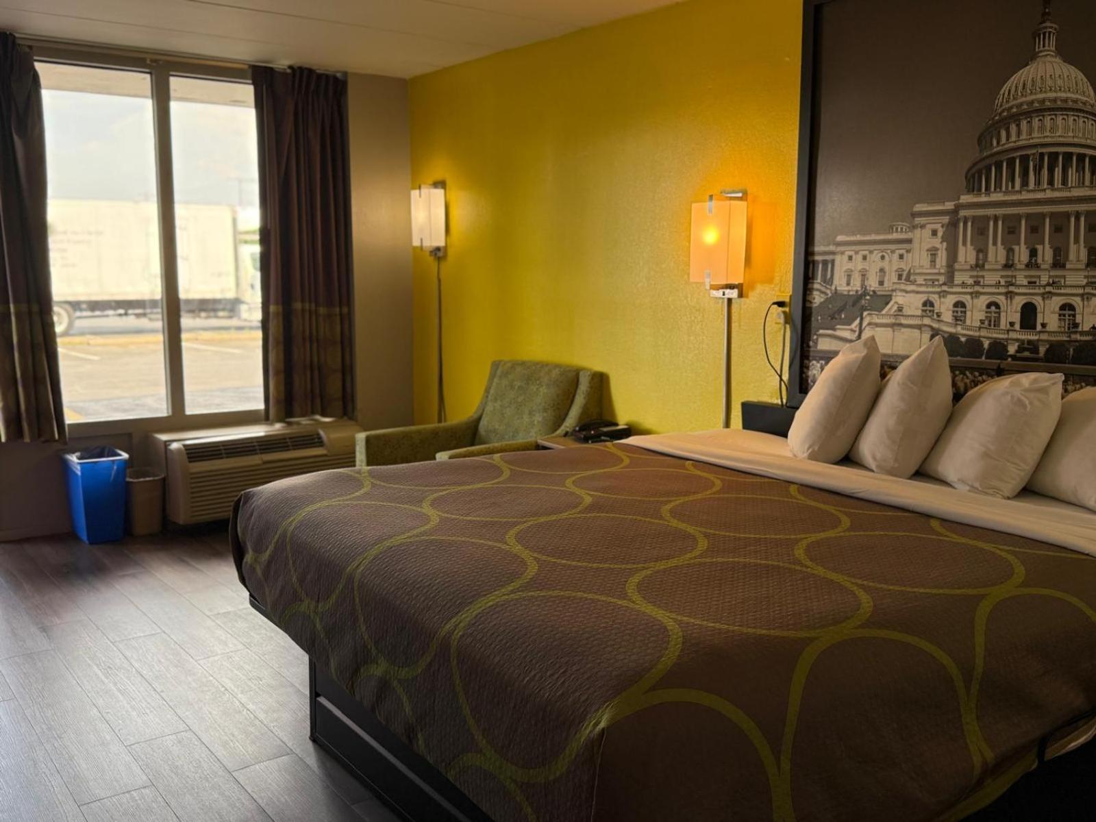 Super 8 By Wyndham Manassas Hotel Eksteriør billede
