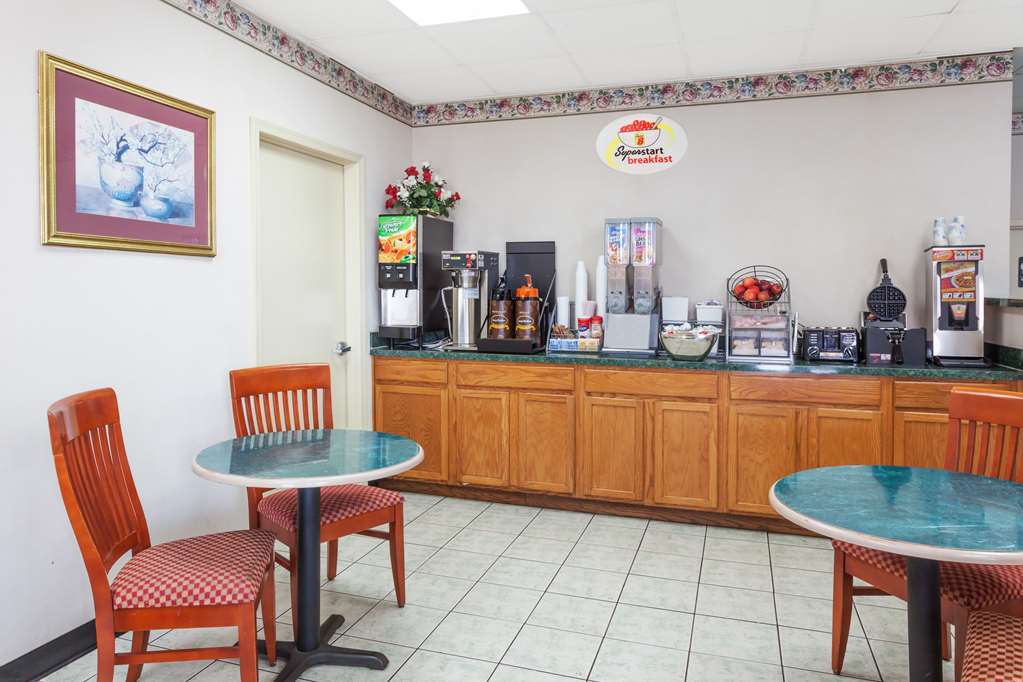 Super 8 By Wyndham Manassas Hotel Faciliteter billede